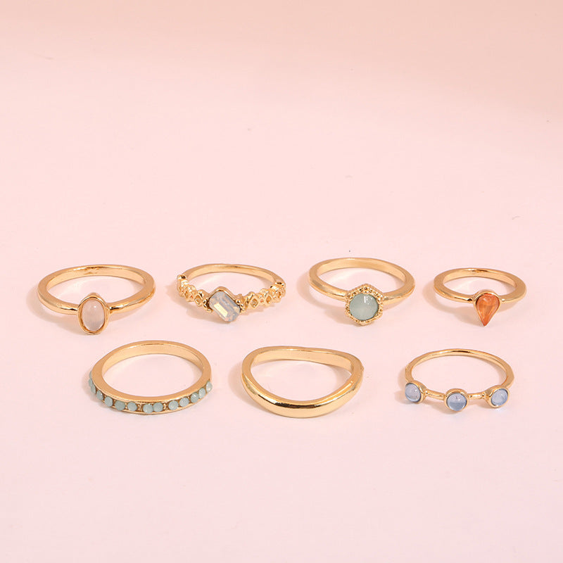 Elegant Round Resin Ring Set