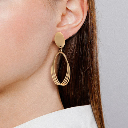 Matte metal hoop earrings