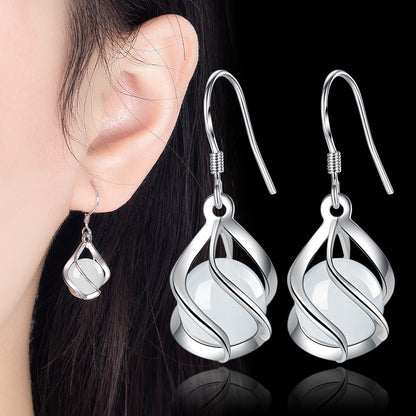 Retro Hook Water Drop Earrings