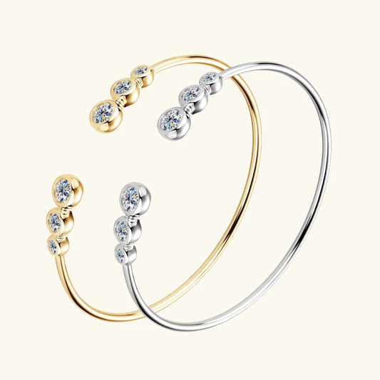 Seyra Moissanite Gradient Bangle Bracelet