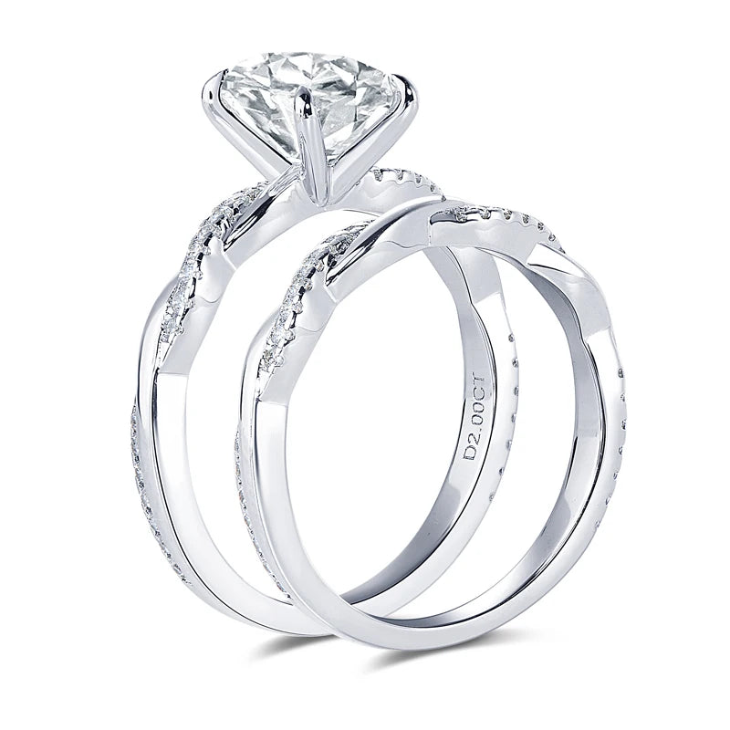 Moonlit Whisper Oval Moissanite Bridal Ring Set