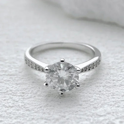 Lunaria Spark Moissanite Ring