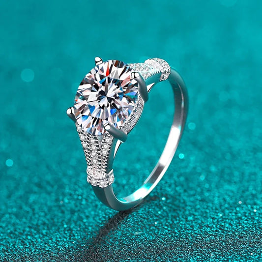 Ilaria Oval Moissanite Statement Ring