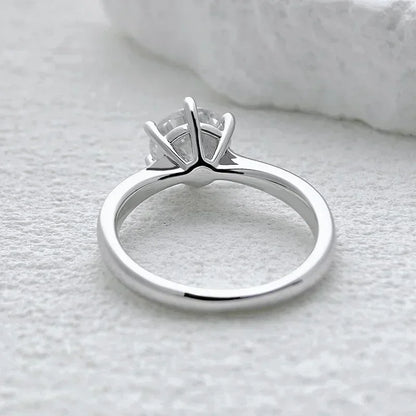 Lunaria Spark Moissanite Ring