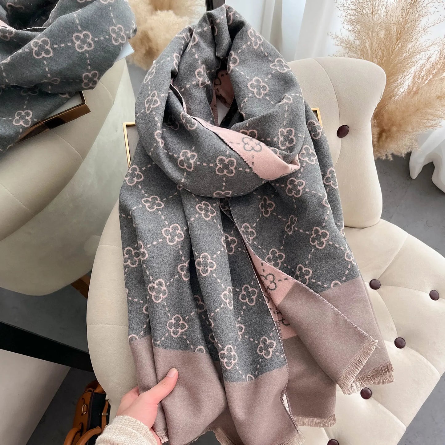 Serein Luxe Cashmere-Feel Winter Scarf