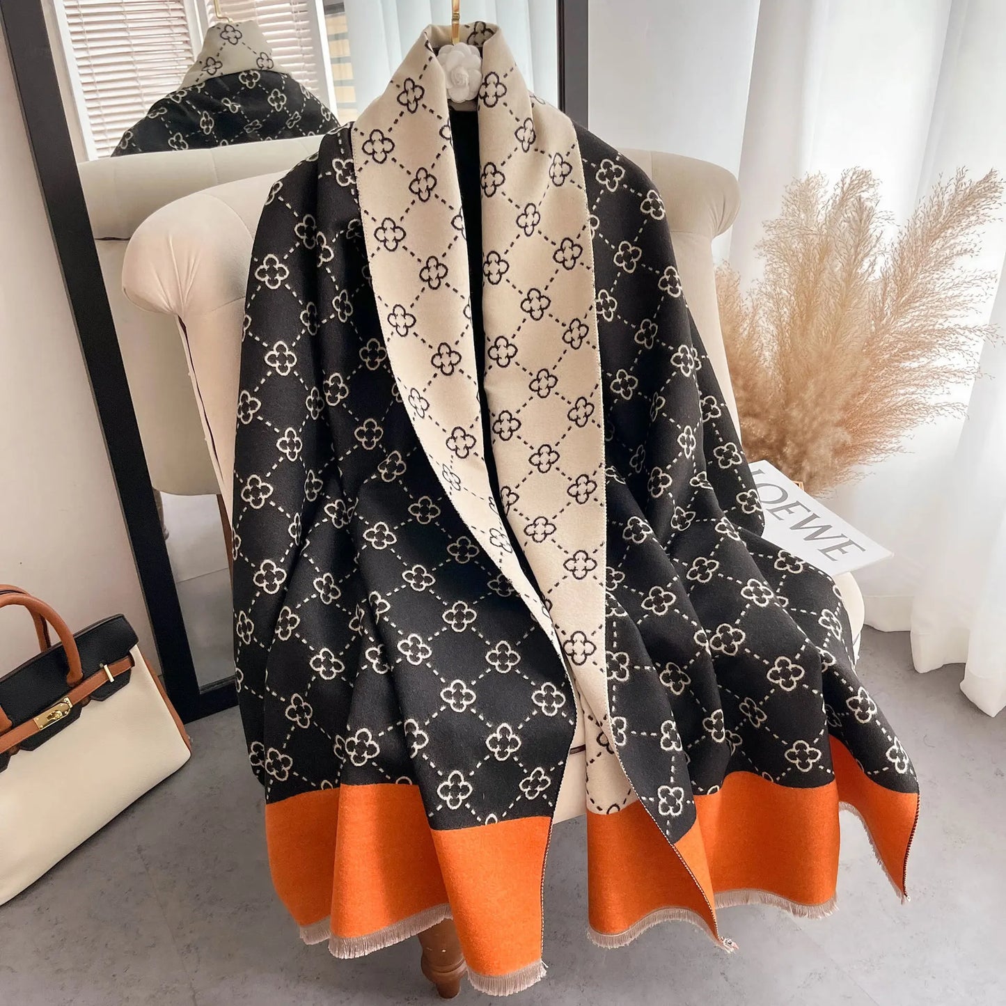Serein Luxe Cashmere-Feel Winter Scarf