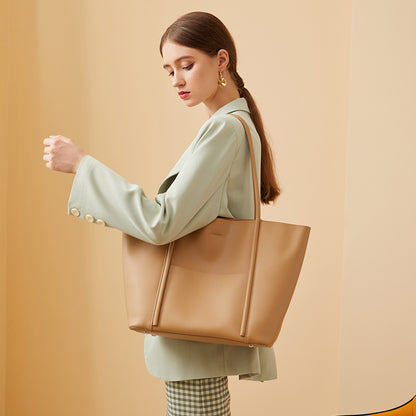 Zahara Tote Bag