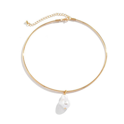 Temperament Shaped Pearl Pendant Choker Necklace